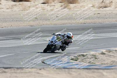 media/Nov-01-2025-CVMA (Sat) [[fc0f7531b8]]/Race 9-Amateur Supersport Middleweight/